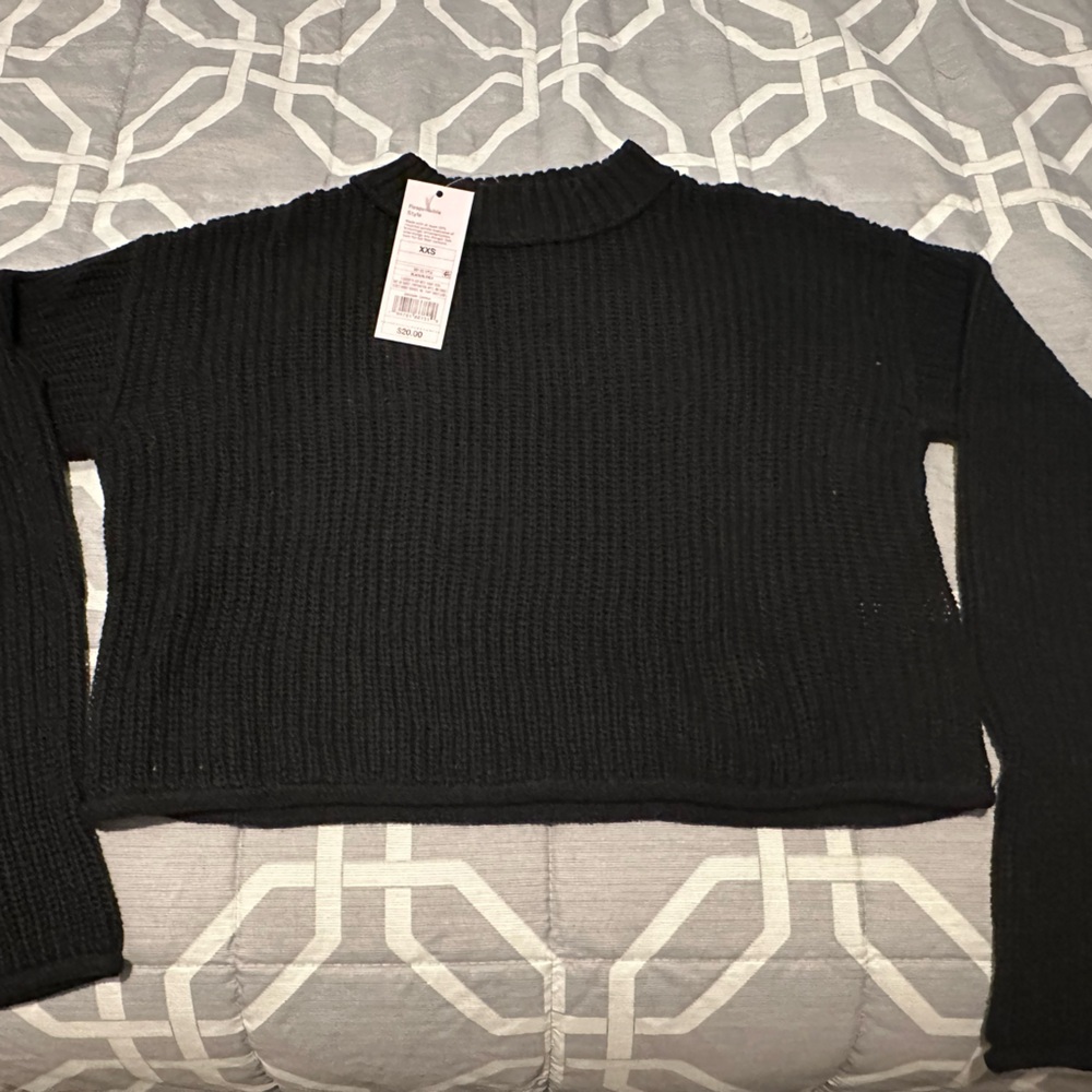 Target crop black sweater new with tags.  Size xxs
